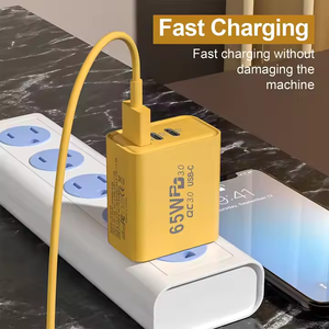 Adaptador de Carga Rápida USB-C PD de 65W, Cargador de Pared SCP de 18W, Corriente de Salida de 5V/3A 5A, OTP para Laptop y Móvil - Product Image 4