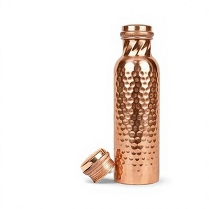 Bouteille d'eau artisanale en cuivre, finition martelée, bouteille de voyage portable avec couvercle, design vintage - Product Image 1