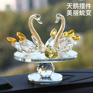 Ornement Cygne en Verre Cristal Rotatif, Cadeau pour Couple, Décoration d'Intérieur, Style Glamour Hollywoodien - Product Image 3
