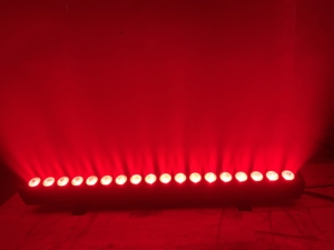 18 focos LED RGBW <span class=keywords><strong>de</strong></span> 10W para pared, impermeables IP65 con control DMX512 para iluminación <span class=keywords><strong>de</strong></span> escenarios y conciertos al aire libre - Product Image 4