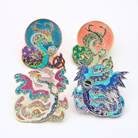 Badge personnalisé en métal, motifs dragon, sérigraphié, plaqué argent, souvenirs en gros