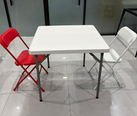 Table de repas pliable moderne en panneaux HDPE, portable, légère, facile à ranger, imperméable, pour pique-nique extérieur, fête, entrée de villa