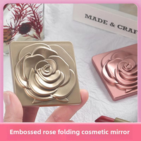 Miroir de maquillage personnalisé à double face doré en forme de rose portable avec grossissement 3x et design pliable