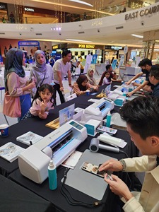 Ngay lập tức in ấn bảo vệ màn hình máy điện thoại di động trở lại phim máy in da - Product Image 2