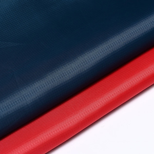 Bán Buôn Đa Màu Sắc 190T 100% Polyester Taffeta Vải Lót Lụa Taffeta Chất Liệu Với Lớp Phủ Chống Thấm Nước - Product Image 4