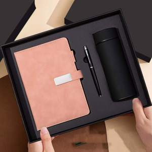 Coffret Cadeau Exécutif Premium pour Bureau : Carnet A5 en PU Recyclé avec Stylo et Thermos - Product Image 4
