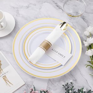 BESTVIP Ensemble <span class=keywords><strong>de</strong></span> vaisselle jetable en <span class=keywords><strong>plastique</strong></span> à bord doré pour 50 invités, comprenant <span class=keywords><strong>100</strong></span> <span class=keywords><strong>assiettes</strong></span>, 50 serviettes pré-roulées, 50 gobelets - Product Image 6