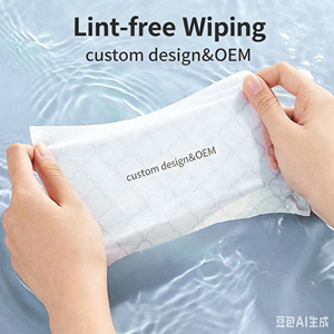 Vente en gros de lingettes humides jetables pour toilettes avec emballage personnalisé à marque privée - Product Image 4