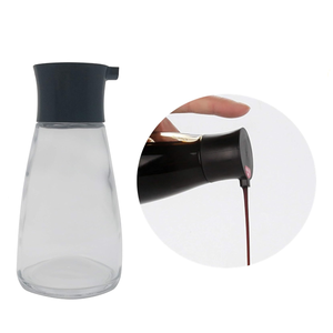 Bottiglia di olio d'oliva da cucina quadrata vuota da 170ml con beccuccio per condimento per salsa di soia - Product Image 1