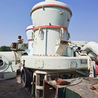 Broyeur Raymond haute capacité HK-6R4427 18-28TPH pour le broyage industriel de poudre de calcaire à usage industriel
