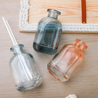 Vente en gros 150ml Bâtons de roseau en rotin Diffuseur de parfum de maison Diffuseur de roseau givré vide Bouteille en verre avec couvercle