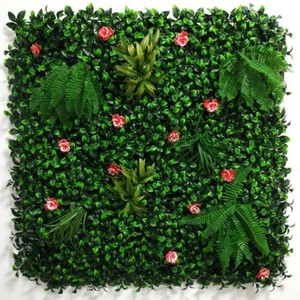 Mur végétal artificiel résistant aux UV, tapis <span class=keywords><strong>de</strong></span> plantes vertes mélangées, <span class=keywords><strong>haie</strong></span> verticale extérieure pour balcon et <span class=keywords><strong>jardin</strong></span> - Product Image 1
