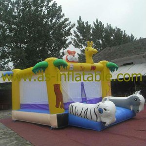 Château gonflable sur le thème du bowling pour les fêtes d'enfants et les événements de carnaval - Product Image 4