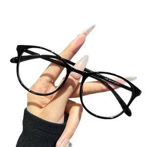 กรอบแว่นตาเกาหลี TR90 ทรงแคทอาย 7125 กรอบเต็มป้องกันแสงสีฟ้า น้ำหนักเบา แว่นตาผู้หญิง สีนมกาแฟ - Product Image 1