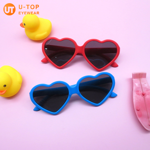 Lunettes <span class=keywords><strong>de</strong></span> soleil U-Top, dernières tendances, sans monture, en forme <span class=keywords><strong>de</strong></span> cœur, aux couleurs bonbon, pour filles, garçons, bébés et enfants. - Product Image 3