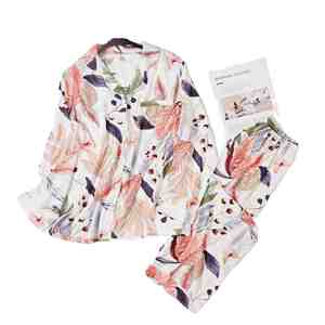 <span class=keywords><strong>Pigiama</strong></span> Primaverile 2026 da <span class=keywords><strong>Donna</strong></span>, Abbigliamento da Casa a Maniche Lunghe, Completo Cardigan in <span class=keywords><strong>Viscosa</strong></span>, Cotone e Seta - Product Image 4
