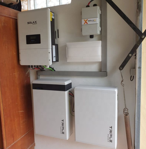 Onduleur hybride <span class=keywords><strong>Solax</strong></span> <span class=keywords><strong>X1</strong></span> monophasé avec batterie HV 3KW 3.7KW 4.6KW 5KW Onduleur solaire - Product Image 3