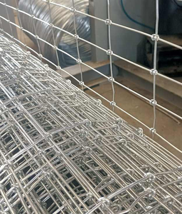 Recinzione per cavalli in filo metallico ad alta resistenza per soggiorno rigido in cina - Product Image 6