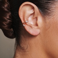 Pendientes de clip de triángulo de oro de 18 quilates de Plata de Ley 925 con circonita geométrica de joyería fina creativa de moda de la Gemnel