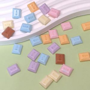 Ciondoli in resina di simulazione di cioccolato al latte di san valentino artigianato fai da te figure di cioccolato fermagli per capelli <span class=keywords><strong>accessori</strong></span> per la creazione di gioielli - Product Image 3