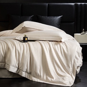 Edredón de Jacquard a rayas de satén para las cuatro estaciones, funda de edredón, sábanas blancas, juego de cama de seda lavada de cuatro piezas para el hogar y el Hotel - Product Image 6