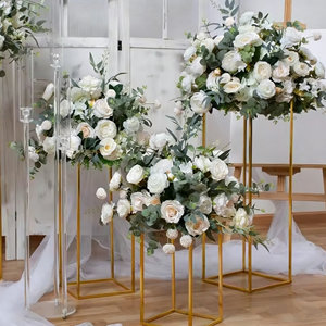 Vendita Calda: Sfera di Fiori Artificiali in Seta per Centrotavola Matrimoniale, Fiori Decorativi per Eventi e Feste, Personalizzabili - Product Image 3