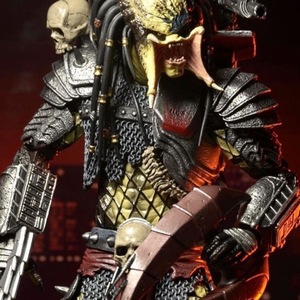 Figura de Acción NECA Predator con Apariencia del Videojuego Ultimate Scarface, Puntos de Articulación, Accesorios, Juguete Coleccionable - Product Image 4