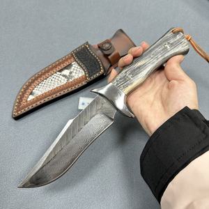 Couteau Bowie en acier Damas ZR11R, pommeau en acier, manche ergonomique en bois massif, couteau de chasse et de bushcraft VG10, étui en cuir fin - Product Image 3