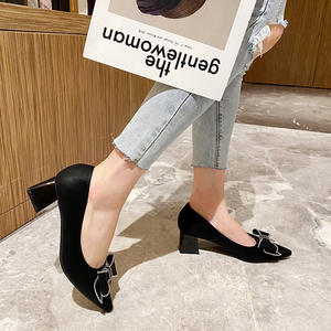 Sh10300a punta a punta colore nero <span class=keywords><strong>tacchi</strong></span> a farfalla 5cm 2023 <span class=keywords><strong>tacchi</strong></span> alti <span class=keywords><strong>chiusi</strong></span> da donna con strass - Product Image 4