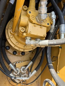 Excavadora Cat 320GX con Pintura Original a Precio Mayorista - Modelos Cat320GX, 320GC, 320D, 320B, 320DL, 320BL, 320CL, 320D2, 323GX Listos para la Venta - Product Image 6