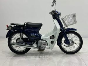 <span class=keywords><strong>Moto</strong></span> Honda Super Cub <span class=keywords><strong>50cc</strong></span> 70cc monocylindre refroidie par air, style rétro, avec panier avant et porte-bagages arrière - Product Image 6