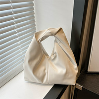 Sac à main de style personnalisé pour femmes Sac à main de couleur unie de luxe Sacs à main et sacs à main souples pour dames à la mode