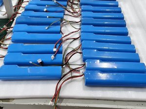 Batteria Ricaricabile al Litio Ferro Fosfato <span class=keywords><strong>26650</strong></span> 24V per Robot Aspirapolvere - Product Image 6