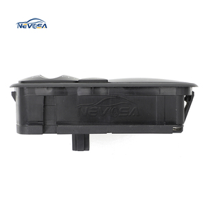 Interruptor de ventanilla eléctrica del lado delantero izquierdo del camión NEVOSA 9438200197 compatible con camión mercedes-benz Actros MP2 2002-2008 - Product Image 4