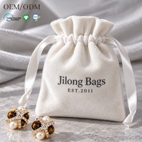 Pochette à bijoux en velours de luxe avec cordon de serrage, logo personnalisé, fabricant OEM, vente en gros pour emballage cadeau de boucles d'oreilles et colliers
