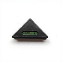Mini niveau triangulaire avec base et bulle verte pour projets de bricolage et accessoires de camping-car 60*13*33mm