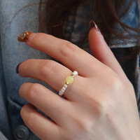 Böhmischer Reisperlen-Süßwasserperlen-Ring mit Goldüberzug für Damen - Hochzeits-/Jahrestagsgeschenk