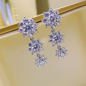 Orecchini Pendenti con Zirconi a Forma di Aureola Floreale, Classici per Fidanzamento, per Donne, Tono Argento, Eleganti Gioielli alla Moda - Product Image 6