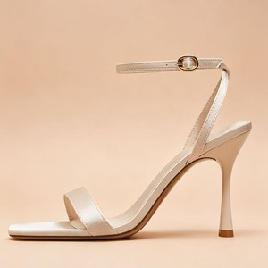 Sandali <span class=keywords><strong>con</strong></span> <span class=keywords><strong>Tacco</strong></span> a Spillo in Raso Crema, Punta Quadrata, Modello Mule Slip-on, <span class=keywords><strong>Scarpe</strong></span> Eleganti - Product Image 2