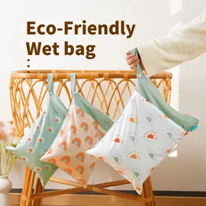 O saco molhado lavável do tecido de pano do bebê da mamã O saco personalizado dos tecidos do tamanho ostenta o saco do armazenamento