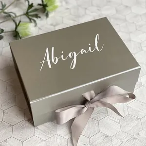 Durable collapsible bridesmaid gift box for bridesmaid proposal gift set box with magnet ribbon closure