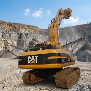 รถขุดตีนตะขาบ Caterpillar 325BL มือสอง อุปกรณ์ก่อสร้างเคลื่อนย้ายดิน ชุดเกียร์ ปั๊มลูกปืน ปั๊มไฮดรอลิก Eaton ปี 2014 - Product Image 3