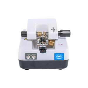 Machine à rainurer les verres Liangyou 1800 pour verres de lunettes, équipement automatique de tréfilage de verre PC et de résine - Product Image 1