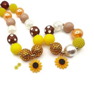 Cute Girls Chunky Bubblegum Beaded collar pulsera conjunto amarillo girasol colgante collar joyería conjunto - Product Image 2