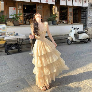 Robe longue de princesse Tea Break Escape pour femme, collection été 2025, style jardin, danse légère, loisirs, resort, amincissante, taille cintrée, col cœur - Product Image 1