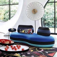 Double salon créatif moderne Hôtel Réception Bureau Salon Meubles Custom Color Collision Patchwork Curved Macaron Sofa