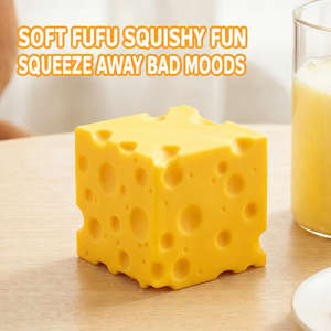 Vente en gros de jouets Squishies en forme de cube de fromage de 5 cm, jouets sensoriels à remontée lente pour soulager le stress, jouets à presser pour enfants et adultes - Product Image 3