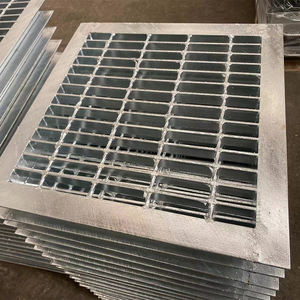 Coperchio della griglia di scarico per Trench in acciaio zincato - Product Image 3