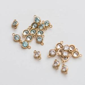 Conector de Joyería Vintage para Pulsera y Collar Permanente con Piedra de Nacimiento de Circonita, Relleno de Oro de 14K, Engaste de Bisel, Dijes que No se Deslustran - Product Image 4