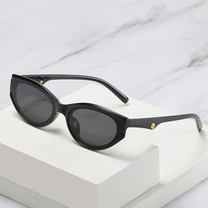 Sunray in Stock Popular Ladies Cat Eye <strong>Sunglasses</strong> for Adults <strong>Personalised</strong> Jelly Colour White Red Blue Frames Made PC Material - Product Image 3